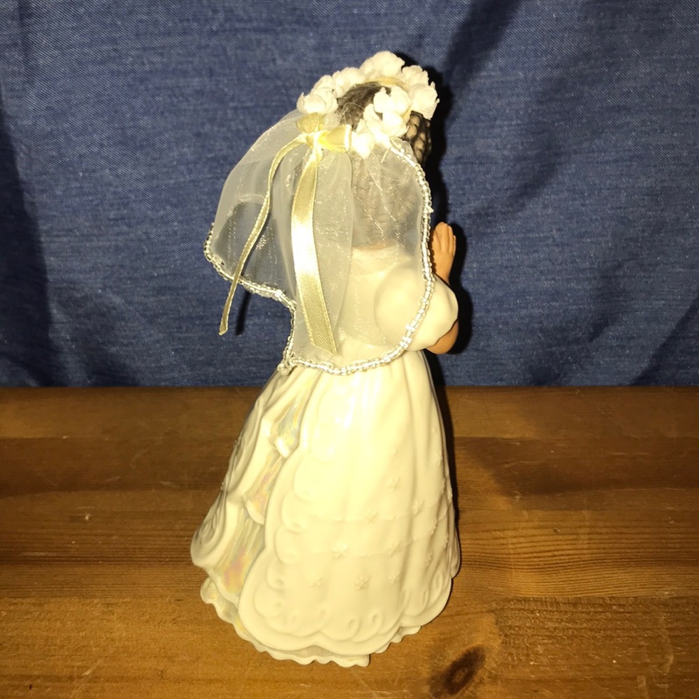 Lenox First Communion Porcelain Figurine NWOB - Picture 2 of 3